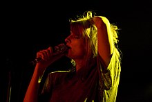 Nimri in un concerto nel 2010