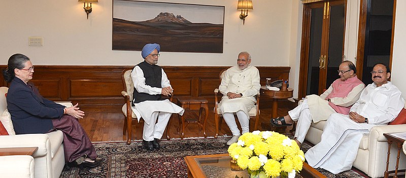 File:Narendra Modi meeting the former Prime Minister, Dr. Manmohan Singh and the Congress President, Smt. Sonia Gandhi, in New Delhi. The Union Minister for Finance, Corporate Affairs and Information & Broadcasting.jpg