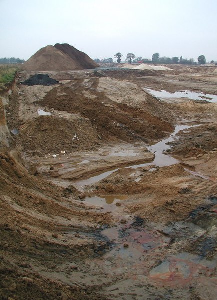 File:Newport Road Quarry - geograph.org.uk - 596101.jpg