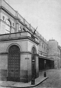 Перспектыўны выгляд фасада  на вуліцы Ле Пелецье (каля 1870)