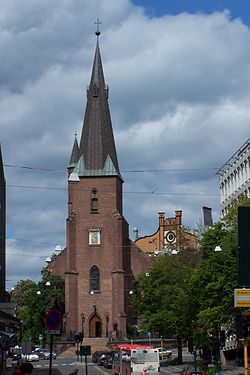 Pyhän Olavin tuomiokirkko on hiippakunnan pääkirkko.