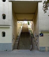Passage en escalier.