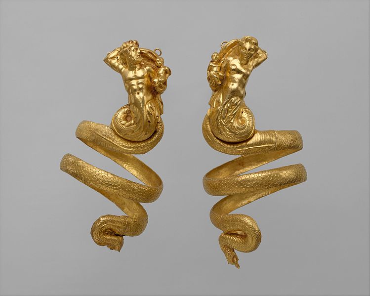 File:Pair of gold armbands MET DT5060.jpg