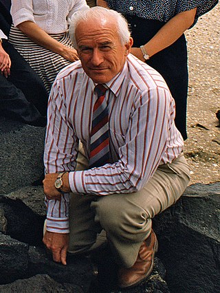 <span class="mw-page-title-main">Pat Booth (journalist)</span> New Zealand journalist (1929–2018)