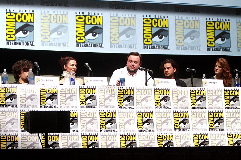 File:Peter Dinklage, Michelle Fairley, John Bradley, Kit Harington & Rose Leslie.jpg