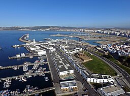Flygfoto över hamnen i Tanger