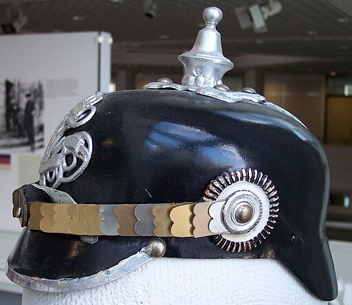 Preussische Pickelhaube