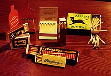 Polish matches from the Czestochowa match factory Pudelka z zapalkami.jpg