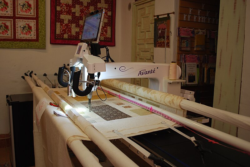 File:Quilting Studio 005.jpg