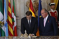 Rajoy refrenda la ley organica de abdicacion.jpg