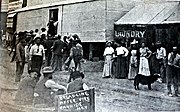 Rawhide bread line 1908.jpg