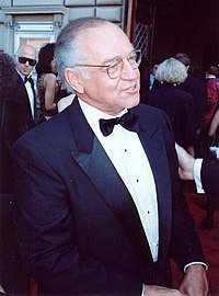 people_wikipedia_image_from Richard Dysart