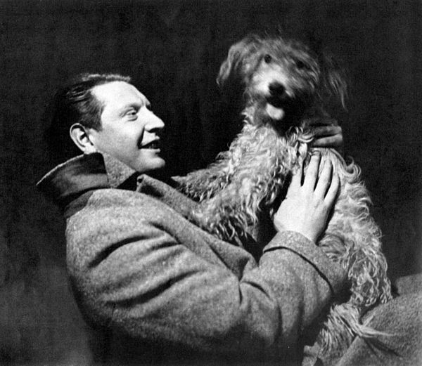 Roger Livesey and his canine co-star in the Theatre Guild production Storm Over Patsy (1937)