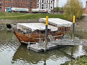 Koggennachbau Roland von Bremen nach Sanierung im Holz- und Fabrikenhafen