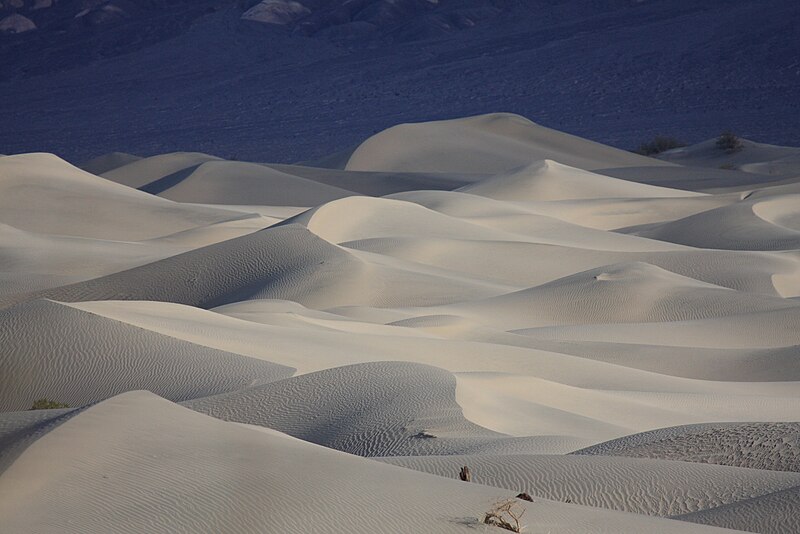 File:Rolling Mesquite Flat Sand Dunes.JPG