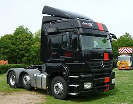 Rossetts Comerciales Mercedes-Benz Axor cab.JPG