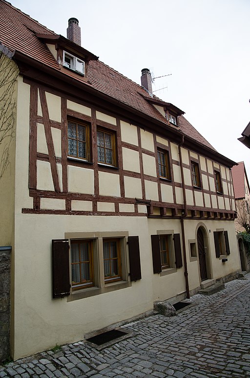 Rothenburg ob der Tauber, Erbsengäßchen 10-002