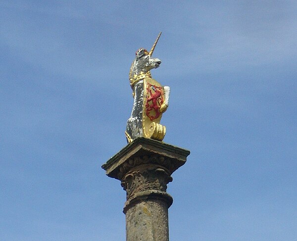 Royal unicorn finial on the cross at Prestonpans