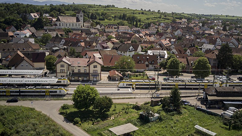 File:S-Bahn Knotenpunkt.jpg