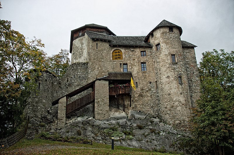 File:Schloss Glopper 6.jpg