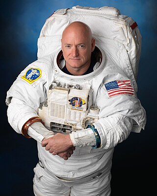 <span class="mw-page-title-main">Scott Kelly (astronaut)</span> American engineer and astronaut (born 1964)