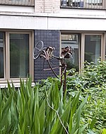 Sculptuur van trompettist, Groot Bethlehem, Nijmegen (2).jpg
