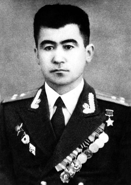 File:Shodmon Umarov.jpg