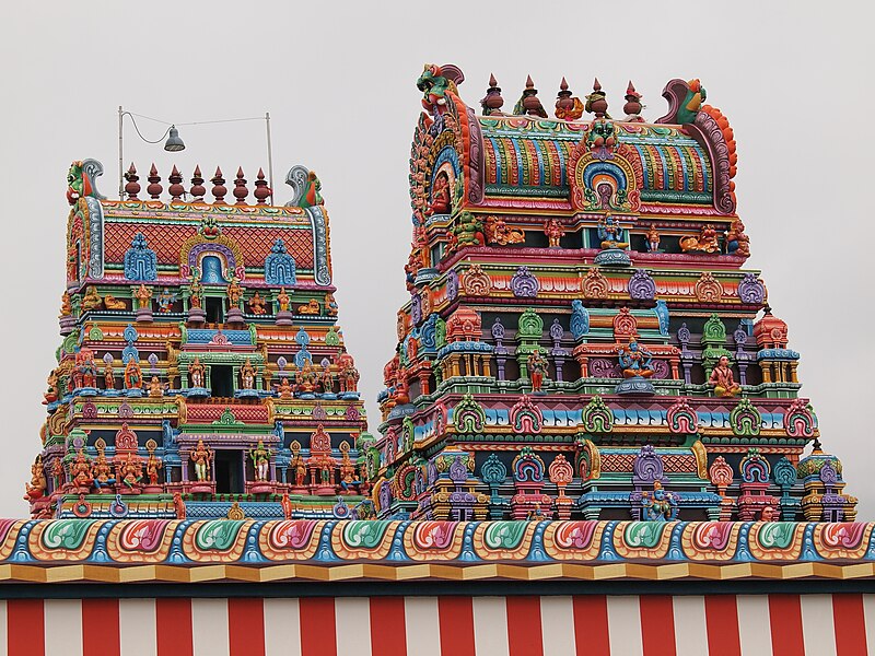 File:Sri Kamadchi Ampal Gopurams.jpg
