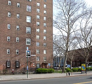 نیک 127st NYCHA jeh.JPG