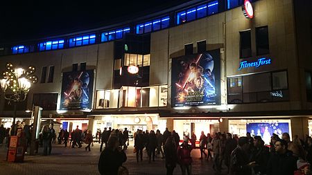 Tập tin:Star wars force awakens film promotion nuremberg 2015.JPG