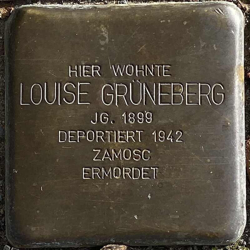 Stolperstein Lippstadt Woldemei 8 Louise Grüneberg.jpg