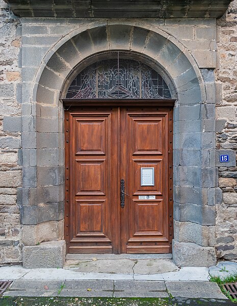 File:Sts Blaise & Martin church in Chaudes-Aigues (9).jpg