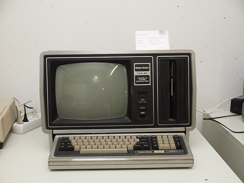 File:TRS-80-Model-II--Museum-Enter-6094728.jpg