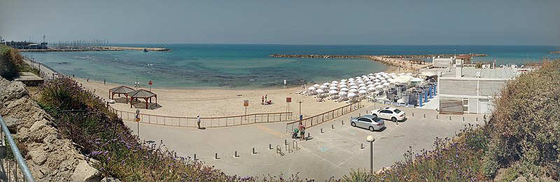 File:Tal-Aviv beach panorama.jpg