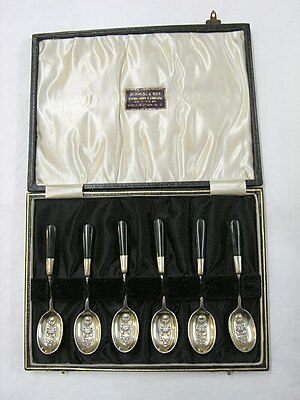 Teaspoons, set of (AM 1993.125-4).jpg