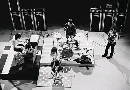 Tập tin:The Doors in Copenhagen 1968.jpg