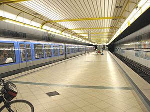 U-Bahnhof Thalkirchen Linie U3 Munchen 2.JPG