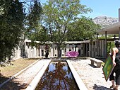 Uno de los patios de la ESADMM - arquitecto René EGGER