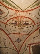 Ídem. Cielorraso de la catacumba xudía con pintures decoratives romanes y motivos grutescos.