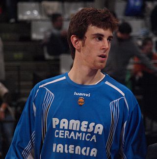 <span class="mw-page-title-main">Víctor Claver</span> Spanish basketball player (born 1988)