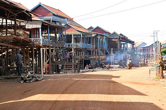 Ein Dorf in der Nähe des Tonle Sap Sees.