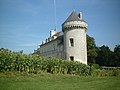 Villers-Châtel château (tour ronde).jpg