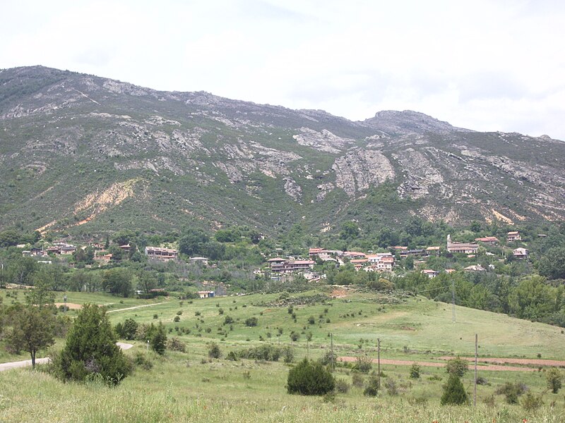 File:Vista general de Almiruete.JPG