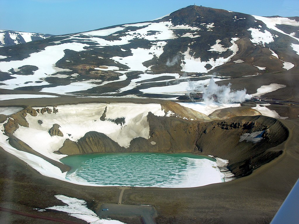 Viti Crater 21.05.2008 15-31-46