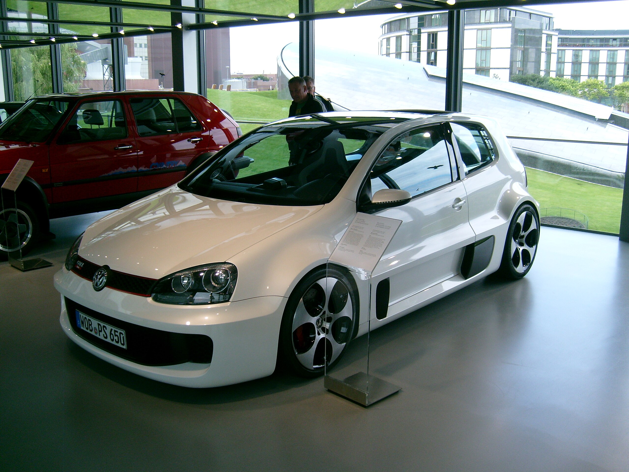 TBT: Volkswagen Golf GTI W12-650, the ultimate hot hatch concept car -  Volkswagen US Media Site