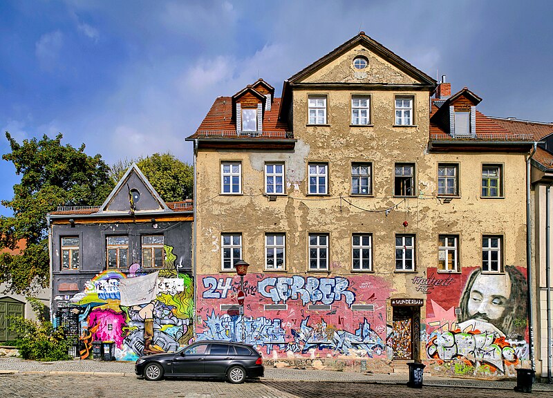 File:Weimar, Gerberstraße 3, Haus für Soziokultur.jpg