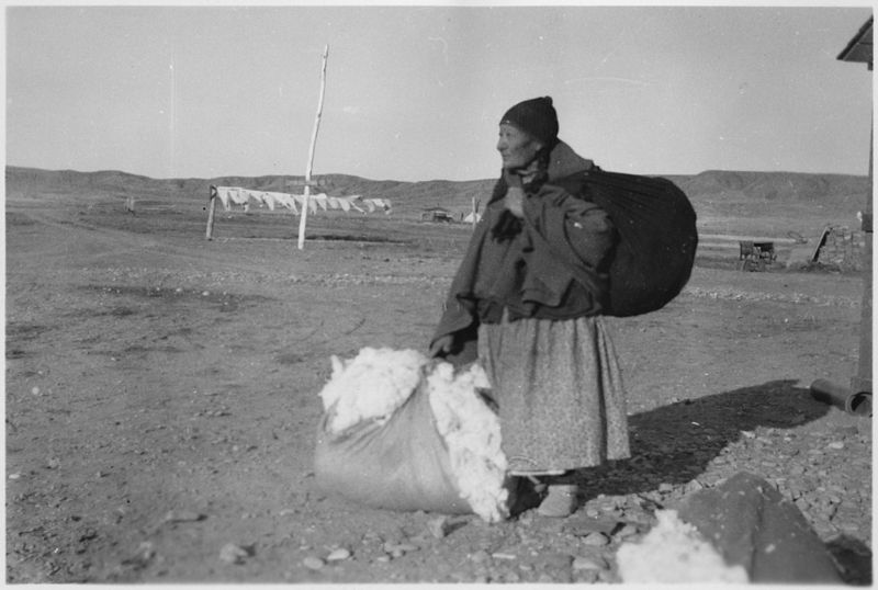 File:Women with bags of wool - NARA - 285256.jpg