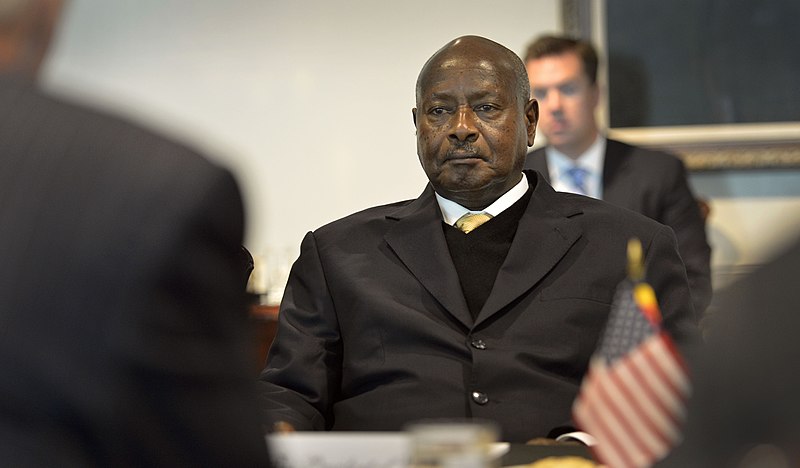 File:Yoweri Museveni listens as Secretary of Defense Chuck Hagel.jpg