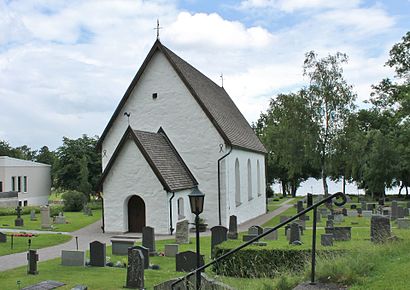 Vägbeskrivningar till Öjaby kyrka med kollektivtrafik