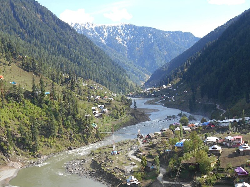 File:دوسٹ نیلم ویلی کا خوبصورت منظر Beautiful Scene of Dosut Neelum Valley.jpg